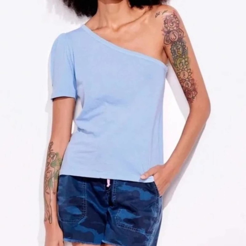 SUNDRY One Shoulder Light Blue Pima Cotton Tee LARGE 3 Casual Soft Comfort NWT